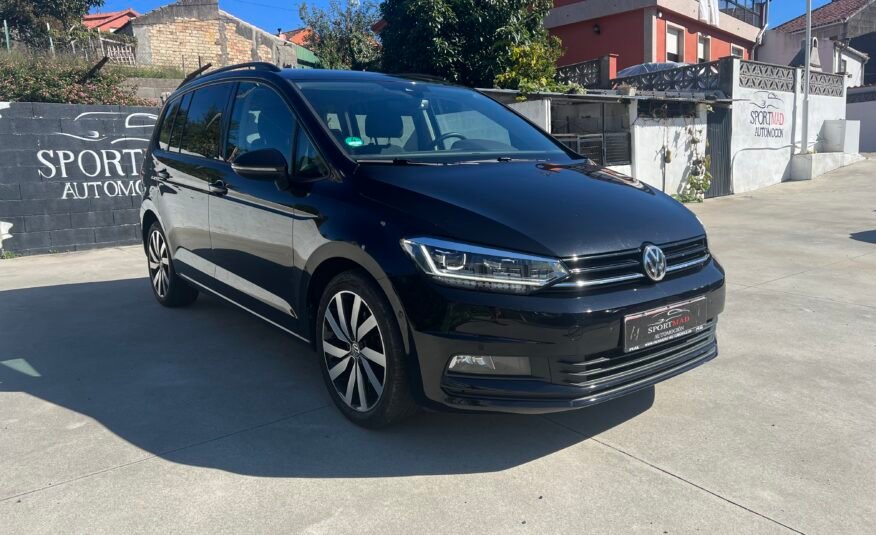 VOLKSWAGEN Touran 2.0 tdi sport