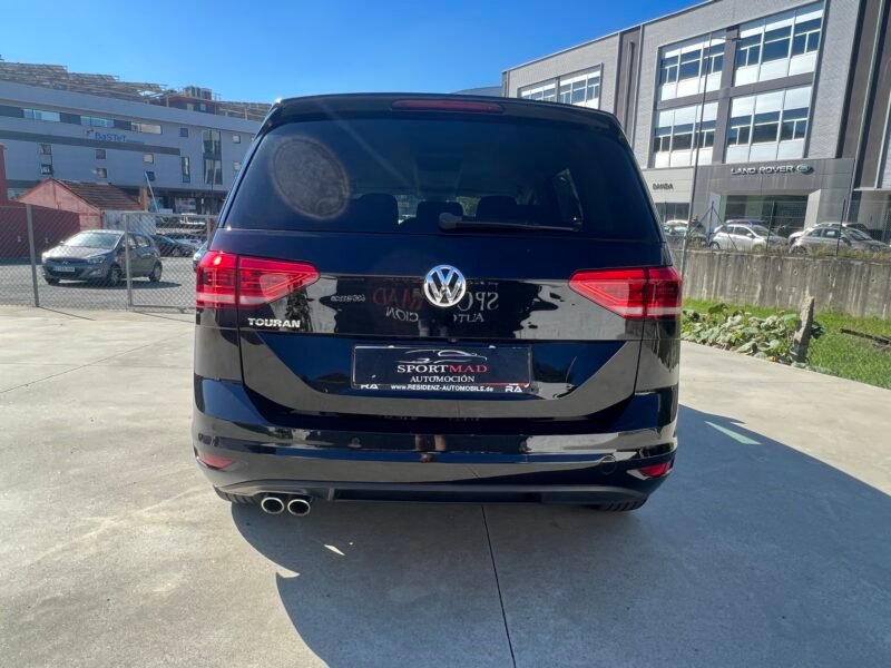 VOLKSWAGEN Touran 2.0 tdi sport