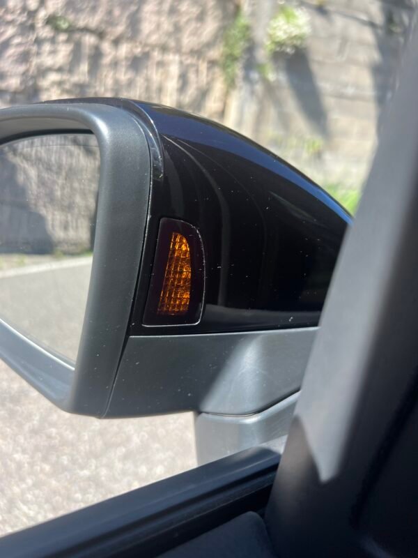 VOLKSWAGEN Touran 2.0 tdi sport