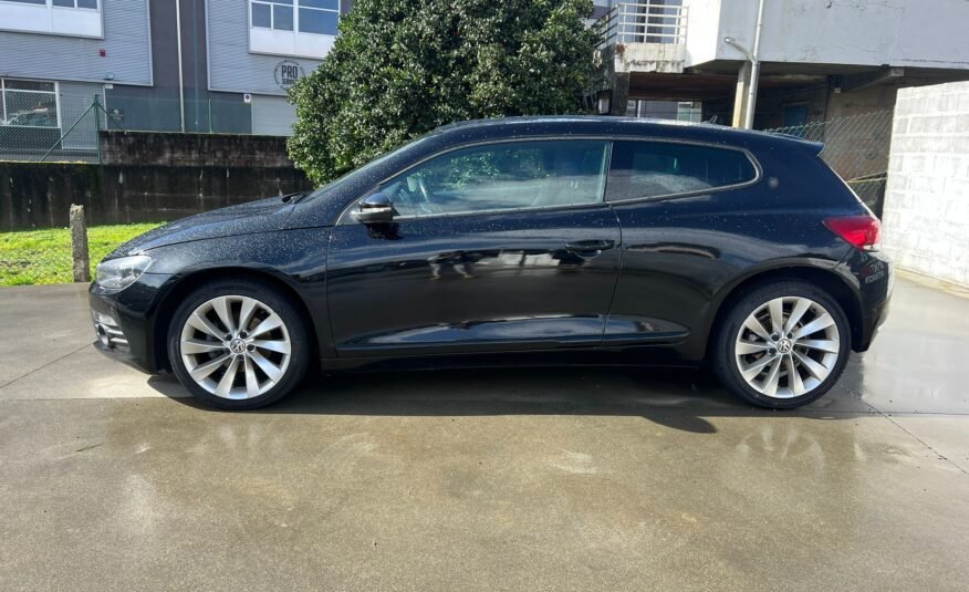 VOLKSWAGEN Scirocco 2.0 tdi 140cv dsg