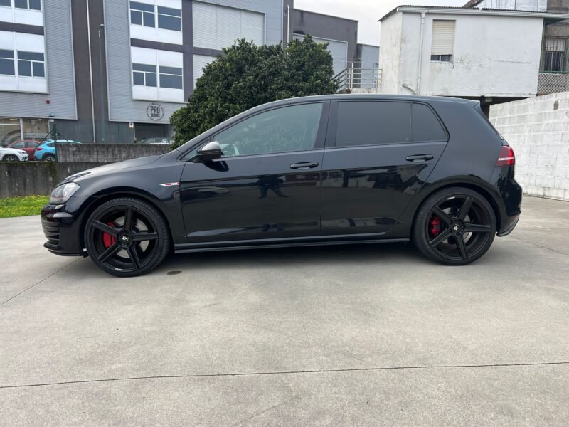 VOLKSWAGEN Golf GTI Performance 2.0 TSI 230cv DSG BMT 5p.