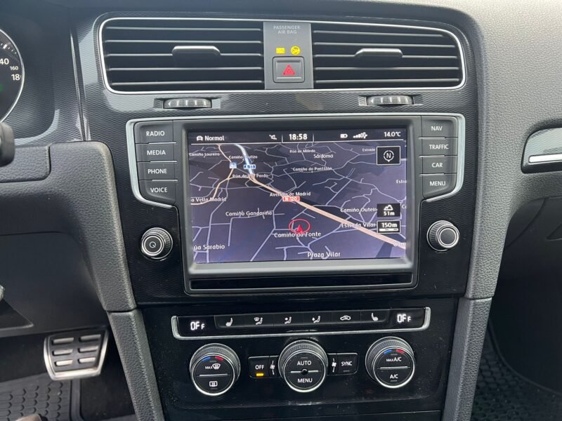 VOLKSWAGEN Golf GTI Performance 2.0 TSI 230cv DSG BMT 5p.