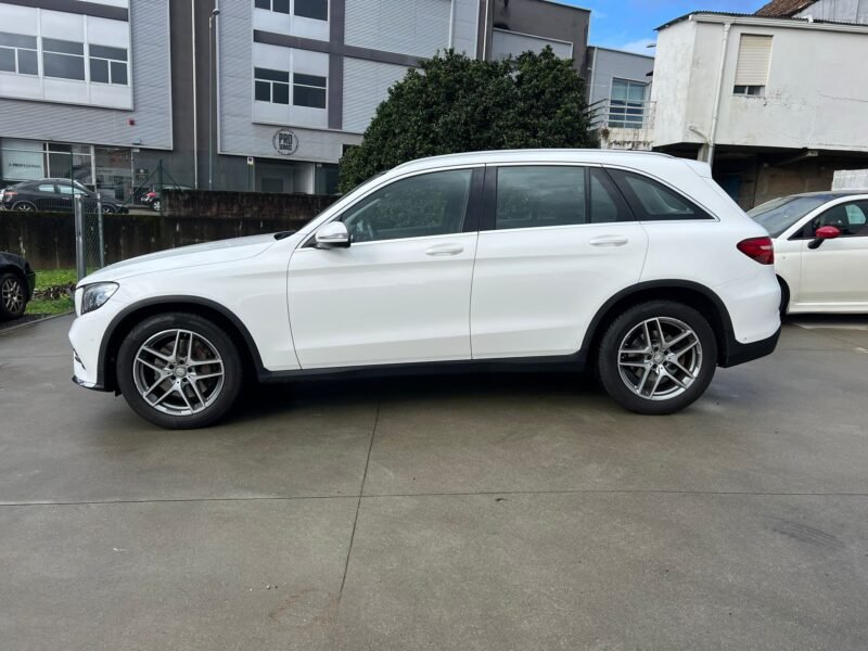 Mercedes Clase GLC 220 BlueTEC Sportive AMG Estate 5p.
