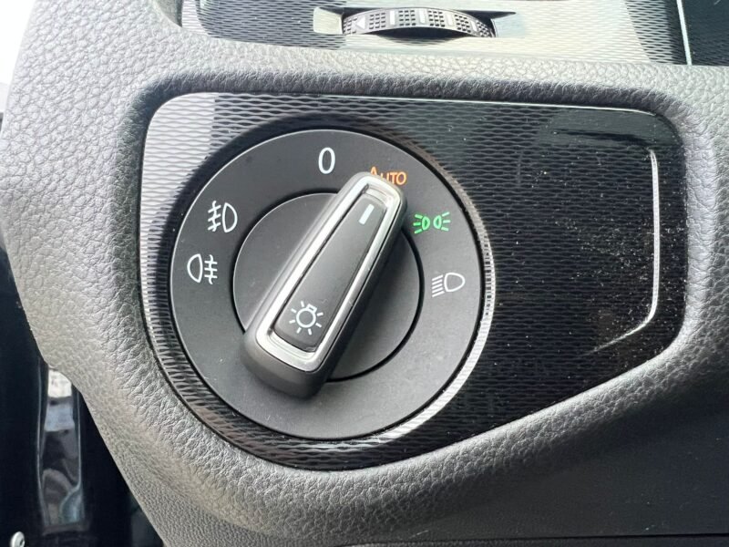 VOLKSWAGEN Golf GTI Performance 2.0 TSI 230cv DSG BMT 5p.