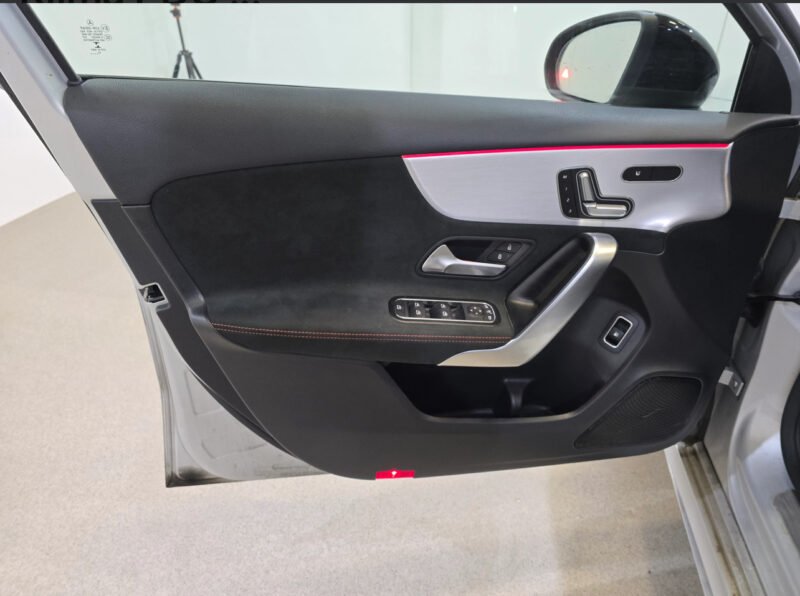 MERCEDES-BENZ Clase A A 250e híbrido enchufable