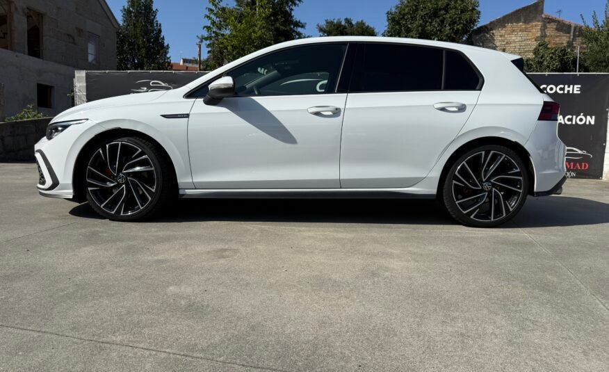 VOLKSWAGEN Golf Gtd 2.0 tdi 200cv