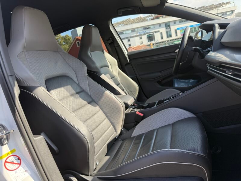 VOLKSWAGEN Golf Gtd 2.0 tdi 200cv