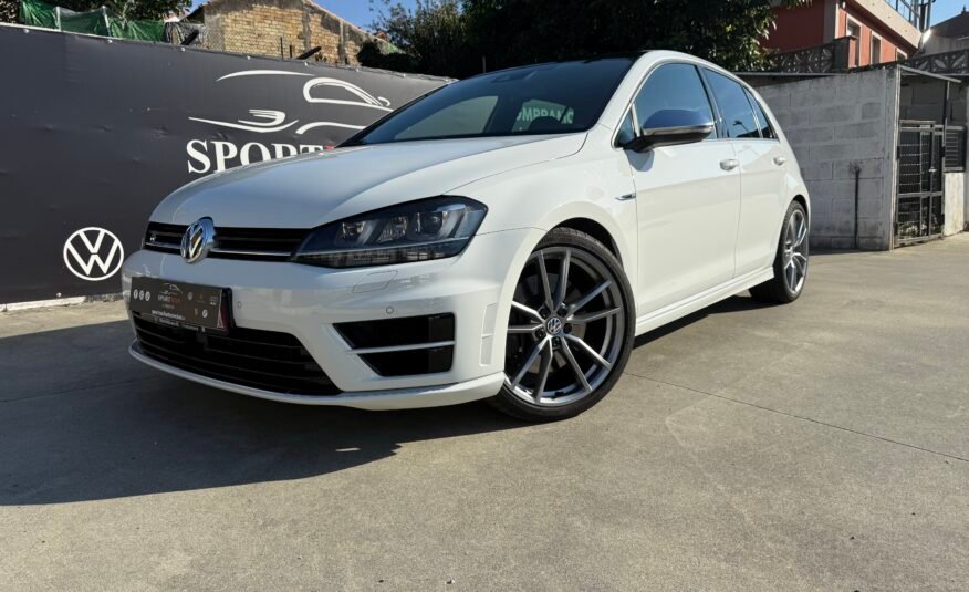 VOLKSWAGEN Golf R 300CV