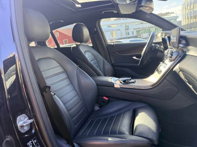 MERCEDES-BENZ Glc coupe 220d amg 220 d amg